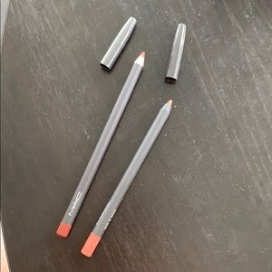 2 Mac Lip Liners